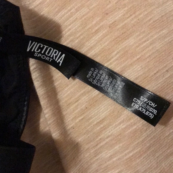 Faux leather bra - Picture 3 of 6